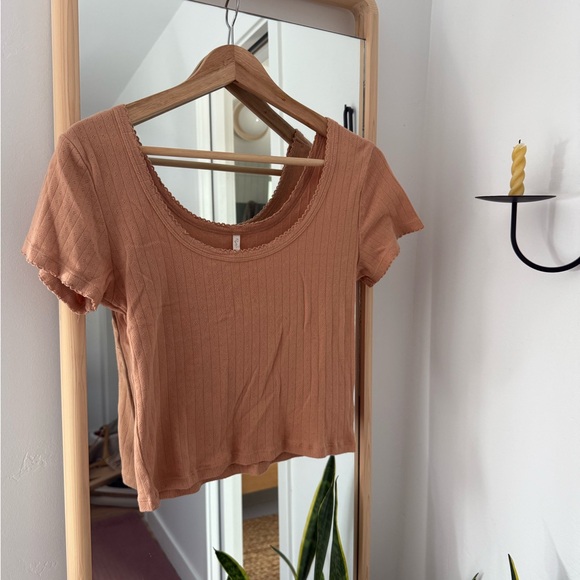 Bundle of 3 Rylee+Cru Pointelle tees - Picture 9 of 10